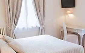 Le Boeuf Couronne - Hotel & Restaurant Chartres- Logis Hotels